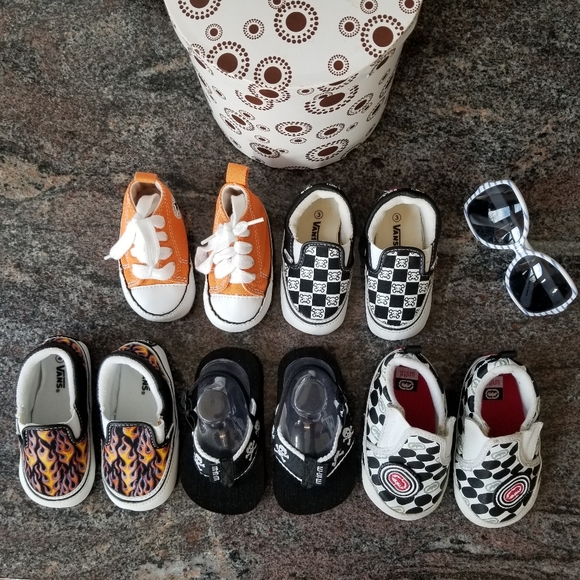 stylish baby shoes